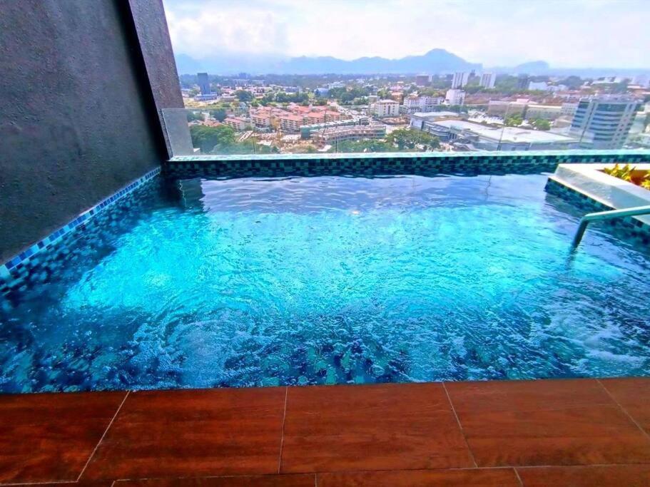 The Horizon Ipoh Dual L13A By Grab A Stay Экстерьер фото